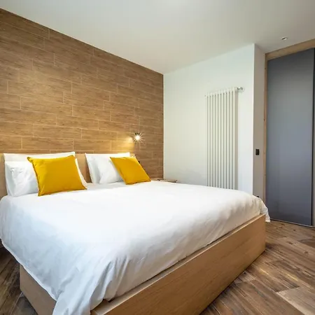 Ξενοδοχείο με διαμερίσματα San Martin Holidays - Stay, Work & Fun 4*